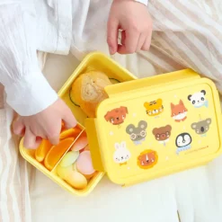 Hot A Little Lovely Company Robin Bento Lunchbox animal friends