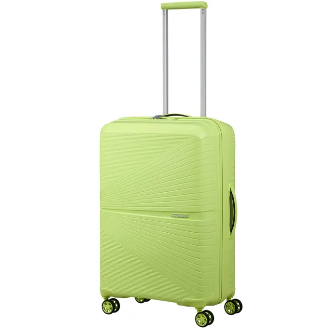 Discount American Tourister Airconic Spinner 67/24 TSA electric lime