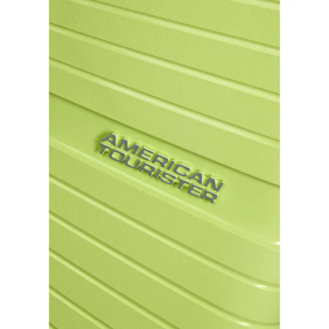 Discount American Tourister Airconic Spinner 77/28 TSA electric lime