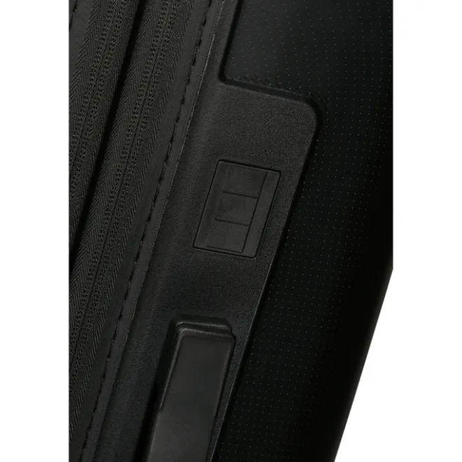 American Tourister Dashpop Spinner 67 Exp true black