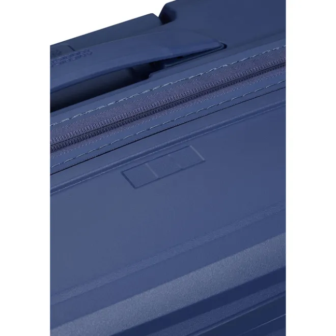 Clearance American Tourister FastForward Spinner 55/20 TSA Exp dusk purple