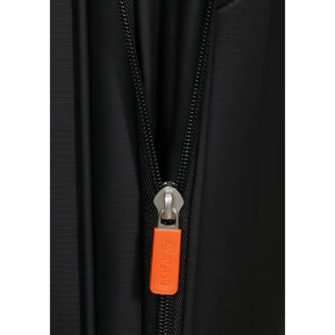 Outlet American Tourister Summerride Spinner M Exp TSA black