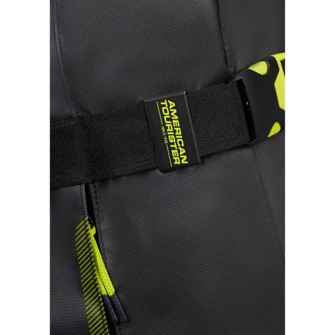 Clearance American Tourister Urban Track Duffle/Wheels L Coated black/lime