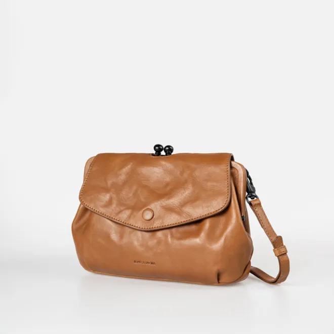 New Aunts & Uncles Grandma's Luxury Club Mrs. Madeline Crossbody caramel