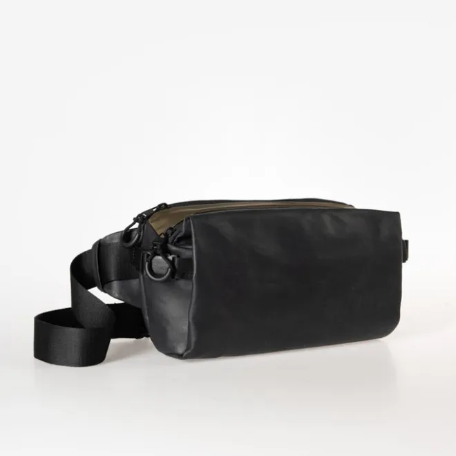 New Aunts & Uncles Ishikari RE Hipbag black