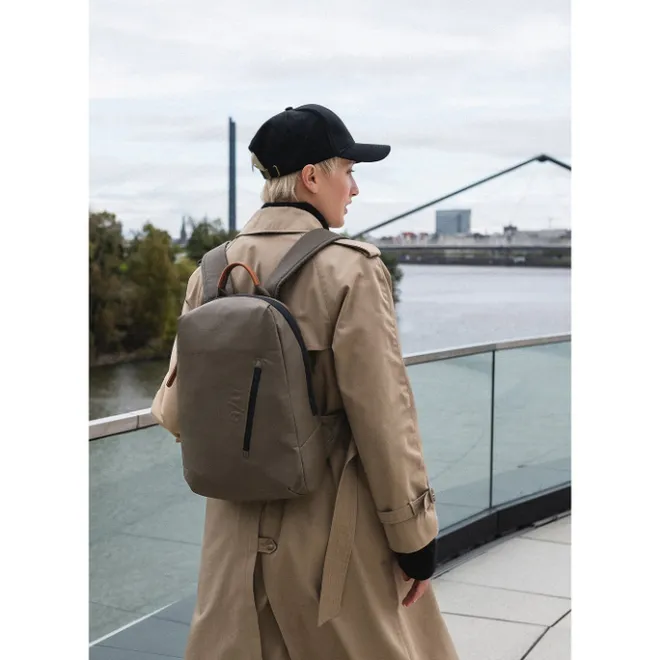 New Aunts & Uncles Kumotsu RE Backpack fallen rock