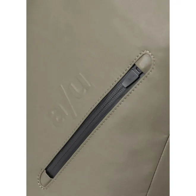 New Aunts & Uncles Kumotsu RE Backpack fallen rock