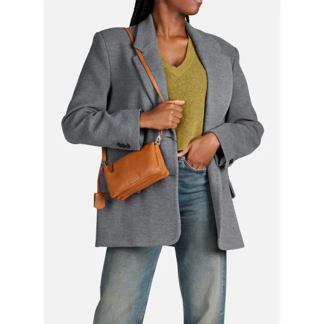 Discount Burkely Soft Skylar Triple Pocket Zip natural nude