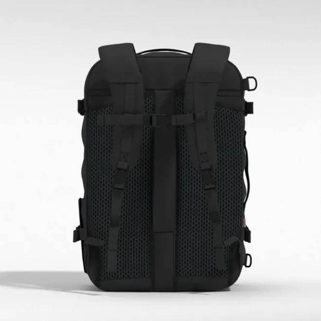 Discount CabinZero Classic Plus 42L absolute black