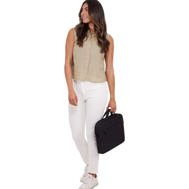 Clearance Case Logic Invigo Eco Attache 15.6" black