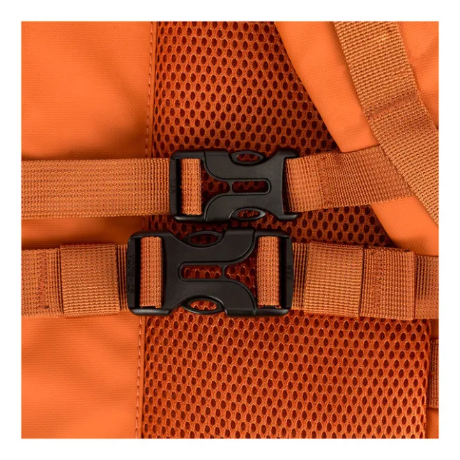 Clearance Elliker Keswick Zip Top Backpack 22L orange
