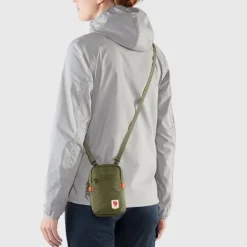 New Fjallraven High Coast Pocket navy