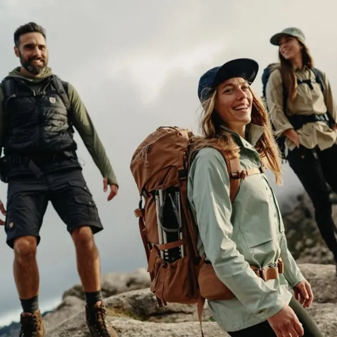 Online Fjallraven Kajka 35 S/M khaki dust
