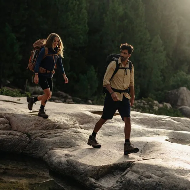Online Fjallraven Kajka 35 S/M khaki dust