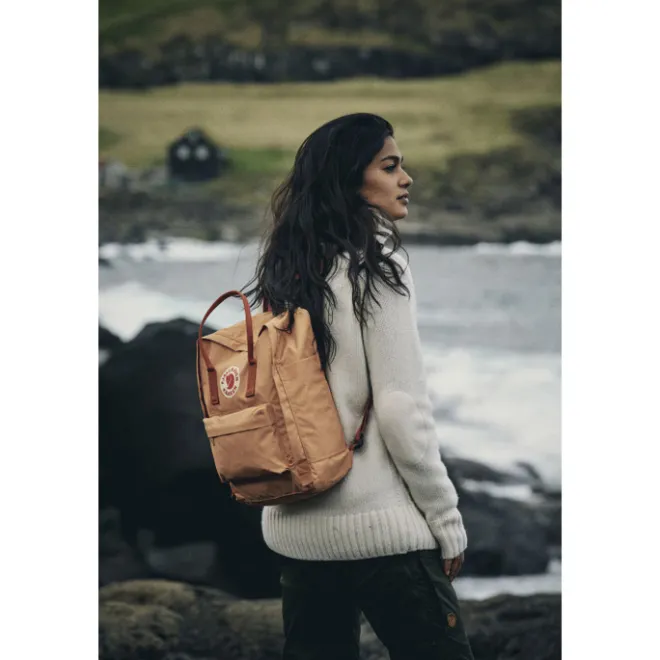 Clearance Fjallraven Kanken apple mint