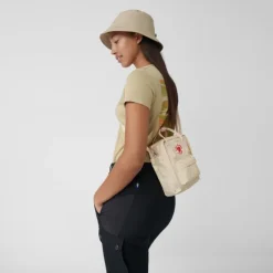 Clearance Fjallraven Kanken Sling Shoulderbag pink