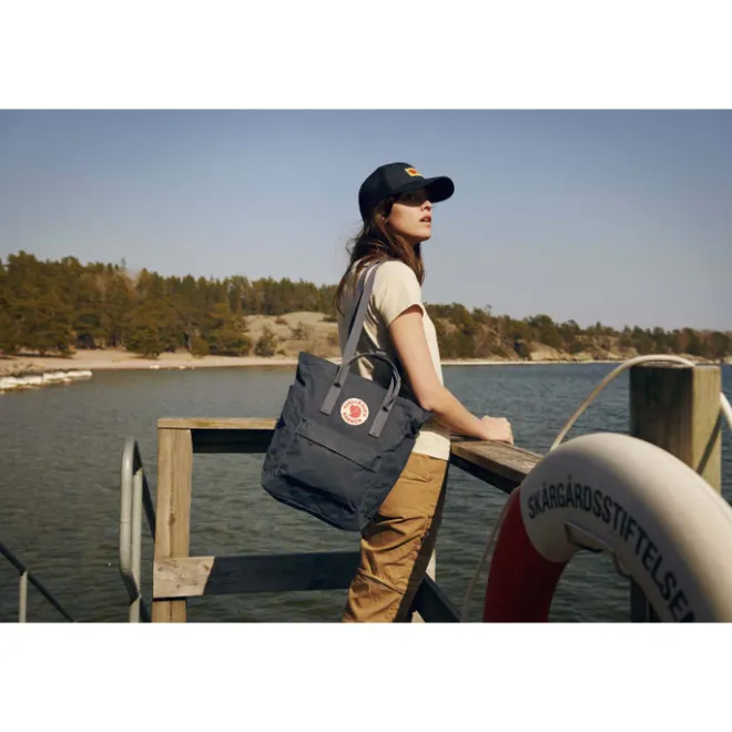 Sale Fjallraven Kanken Totepack korall