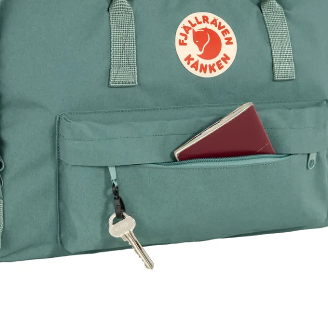 Hot Fjallraven Kanken Weekender frost green