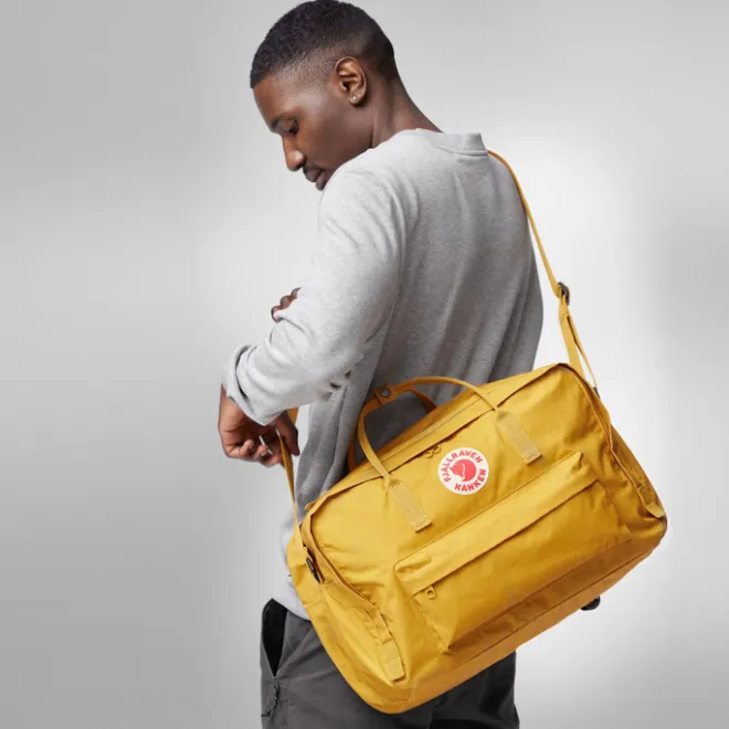 Discount Fjallraven Kanken Weekender blackberry