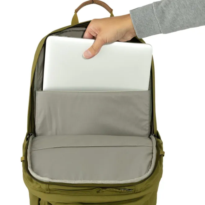 New Fjallraven Raven 28 black