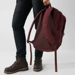 Clearance Fjallraven Raven 28 deep patina