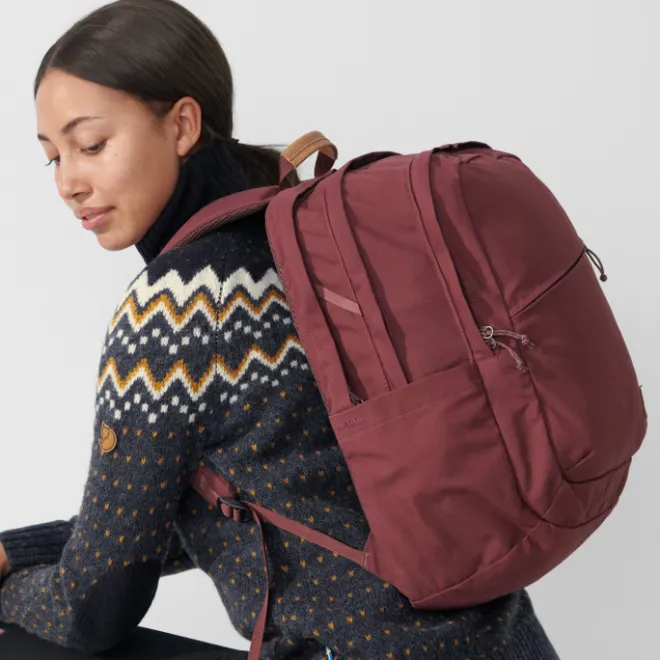 Outlet Fjallraven Raven 28 navy