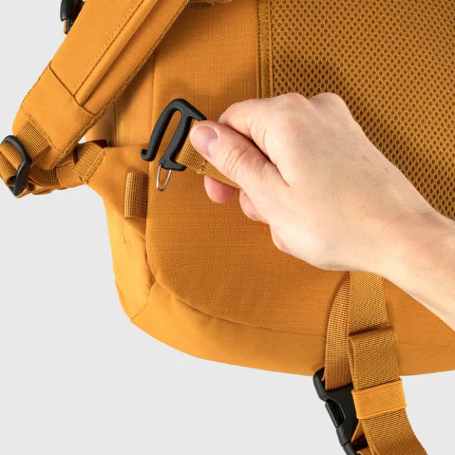 Discount Fjallraven Ulvo Rolltop 30 red gold