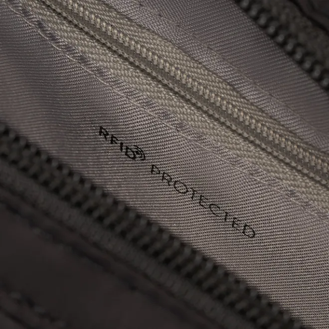 Online Hedgren Inner City Rush Schoudertas black