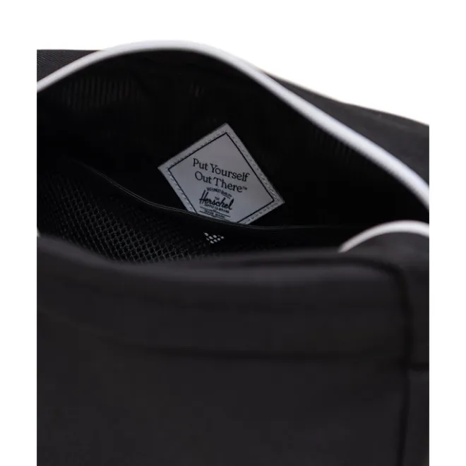 Clearance Herschel Supply Co. Chapter Small Travel Kit black