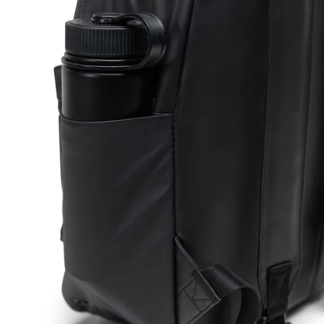 New Herschel Supply Co. Classic XL Weather Resistan Backpack black
