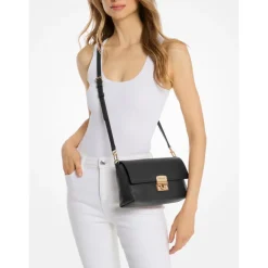 New Michael Kors Addie Crossbody black