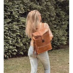 Hot Mozz Croco Gobi Backpack croco camel
