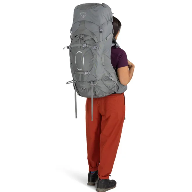 Discount Osprey Ariel 65 Womens Backpack M/L koseret green
