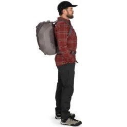 Hot Osprey Sojourn Porter Travel Pack 30L black