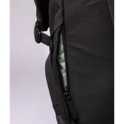 Outlet Sandqvist Alfred Backpack black with black webbing