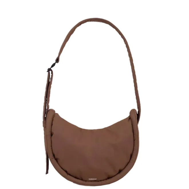 New Sandqvist Curve Crossbody Round S dark taupe