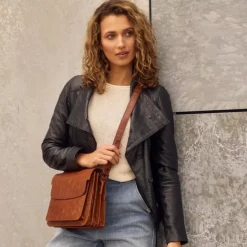 Hot Spikes & Sparrow Frédérique Flapbag d brown