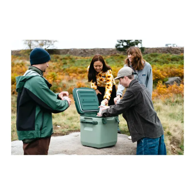 Best Stanley The Cold For Days Outdoor Cooler 28.3L green