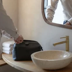 Best The Chesterfield Brand Biassa Toilet bag black