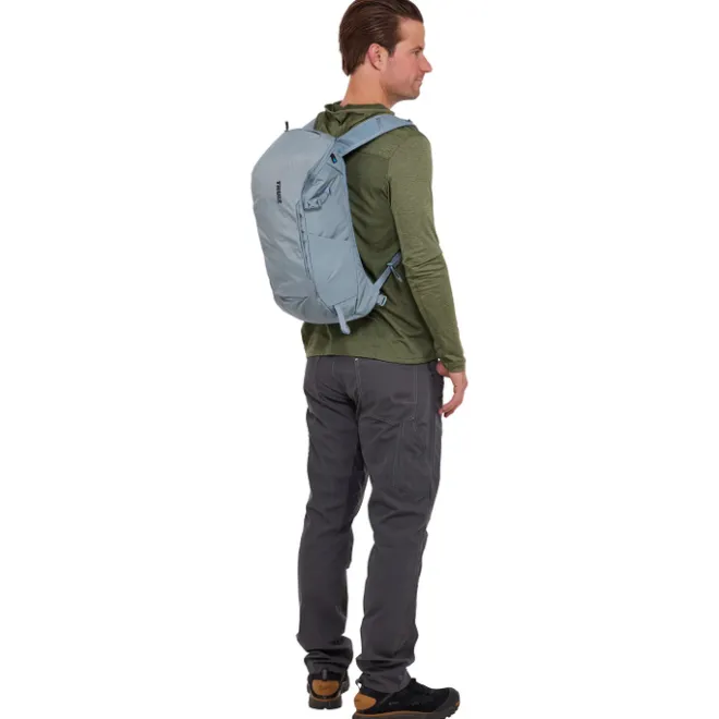 Online Thule AllTrail Daypack 18L pond