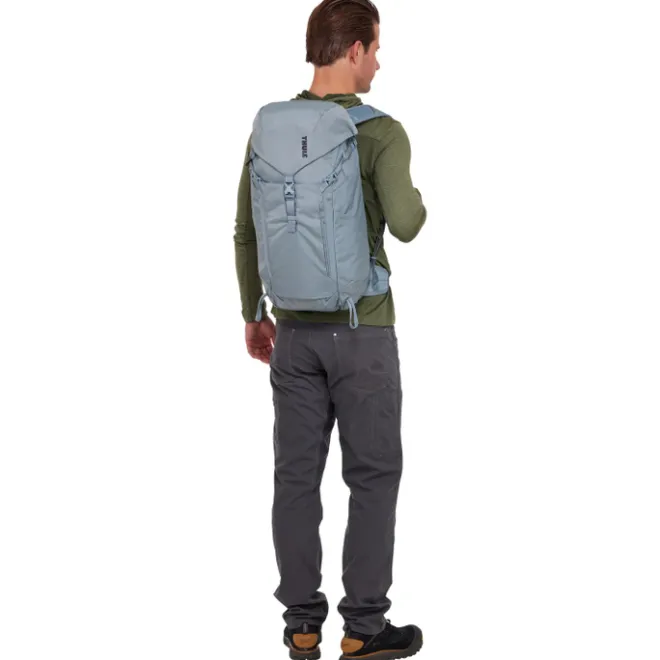 New Thule AllTrail Daypack 25L pond