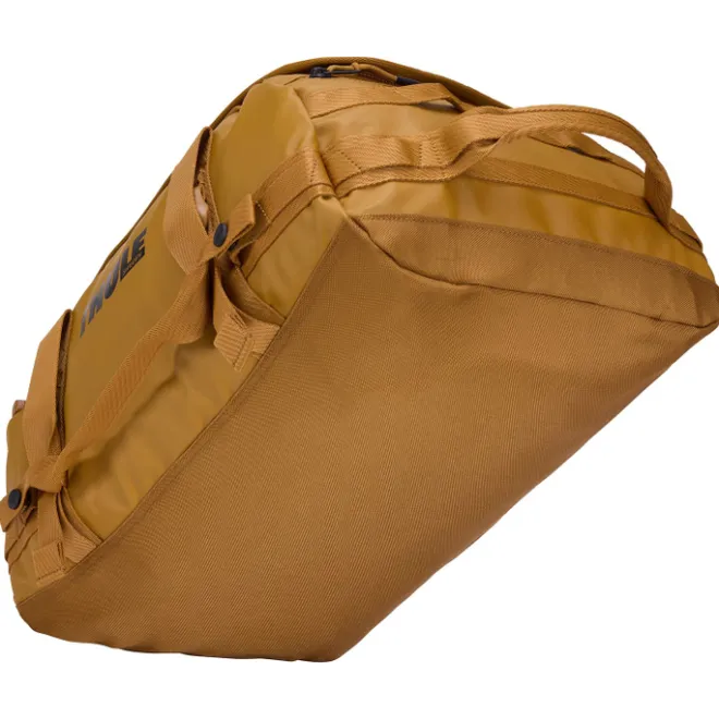 New Thule Chasm Duffel 30L golden