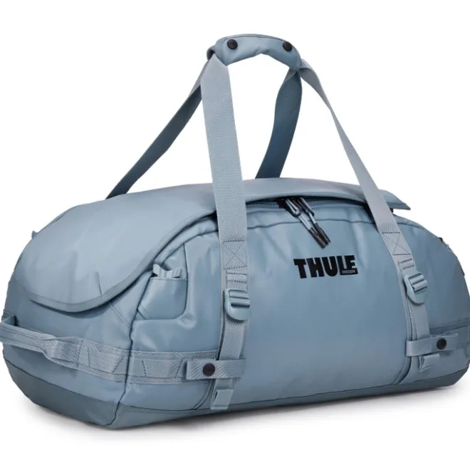 Clearance Thule Chasm Duffel 40L pond