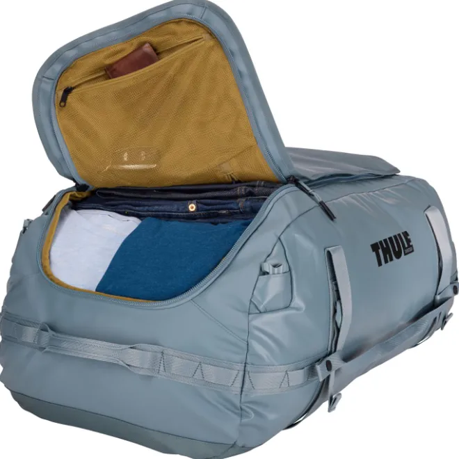 Clearance Thule Chasm Duffel 90L pond