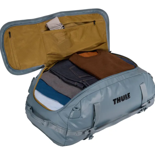 Clearance Thule Chasm Duffel 90L pond