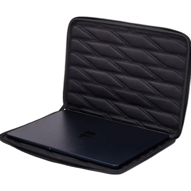 Best Thule Gauntlet 5 MacBook Sleeve 16" black