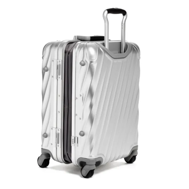 Tumi 19 Degree Aluminium International Expandable Carry-On silver
