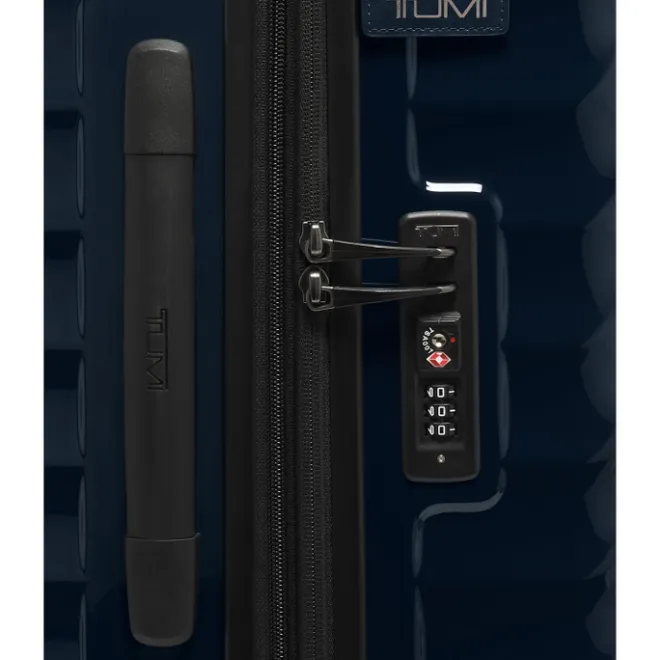 Clearance Tumi 19 Degree Extended Trip Expandable 4 Wheel Trolley navy