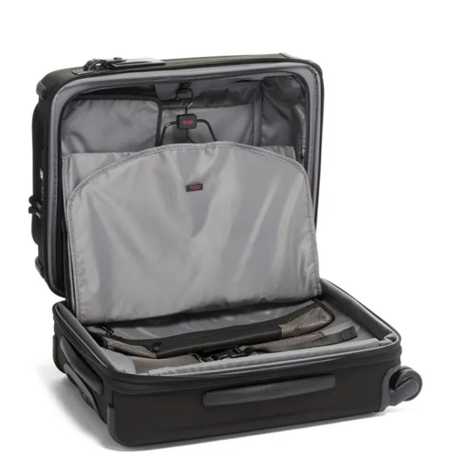 Best Tumi Alpha Continental Dual Access 4 Wheeled Carry-On black
