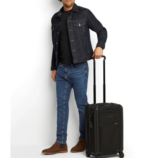 Discount Tumi Alpha International Expandable 4 Wheel Carry-On black